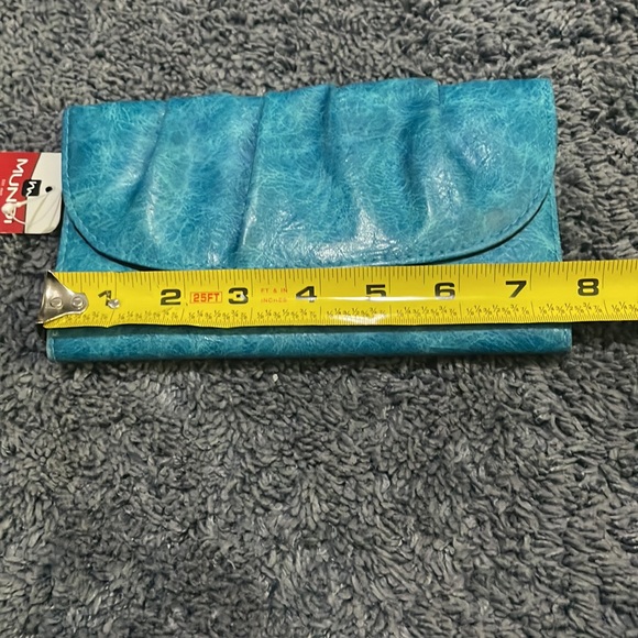 NWT Mundi wallet - Picture 3 of 4